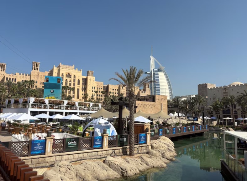 دبي تسرق الأضواء من أمريكا في سباق العملات الرقمية!